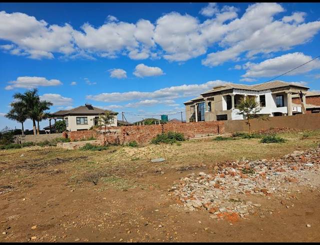 LAND FOR SALE IN VUWANI